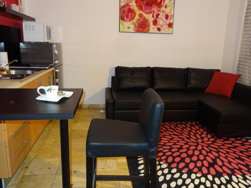 Polna Apartment *